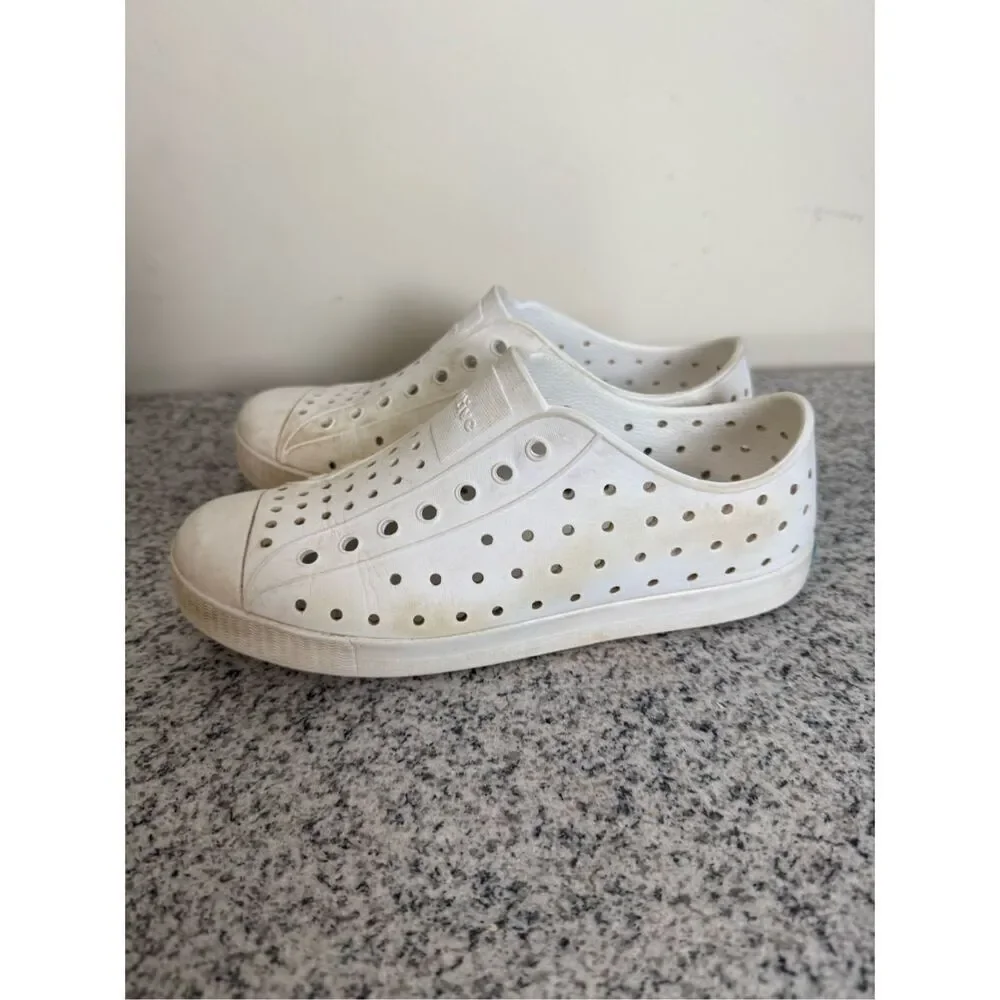 Native Shoes Kids Jefferson Slip-on Sneakers Kids Size 3 White Water Shoes